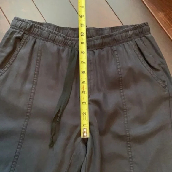 Velvet Heart Black Tencel Jogger Style Baggy Cargo Pants Size XS - Picture 13 of 16